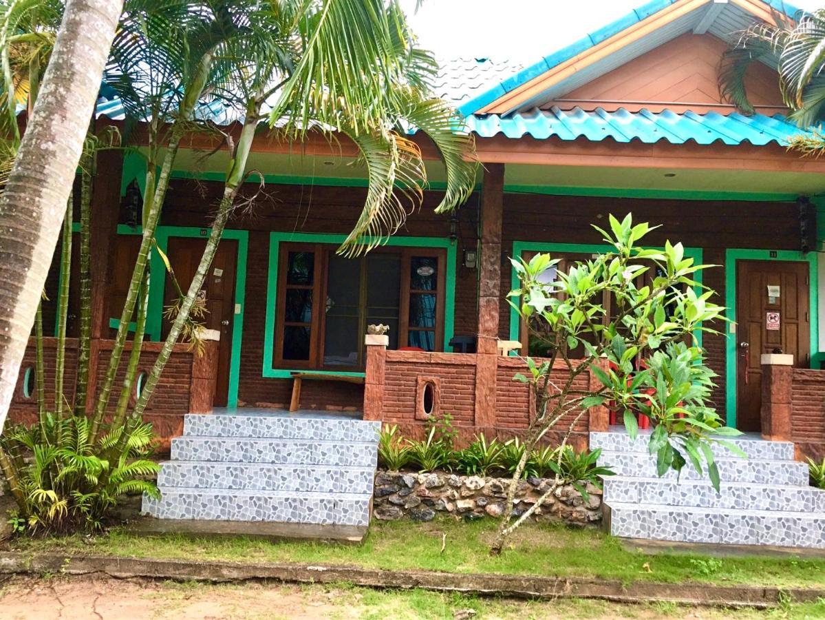 P'Un House Hotel Koh Tao Exterior photo