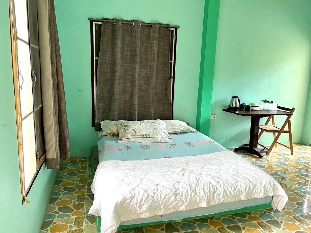 P'Un House Hotel Koh Tao Exterior photo