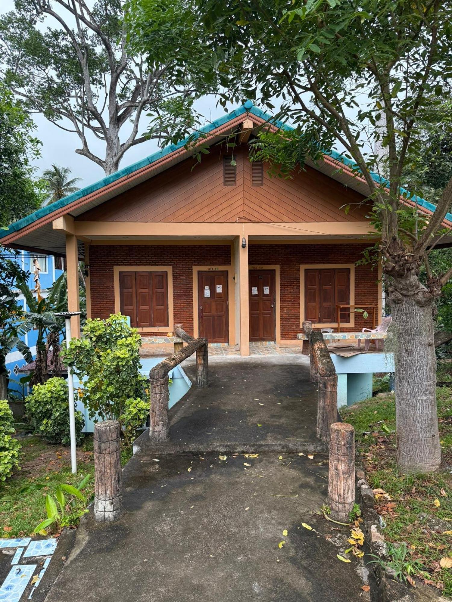 P'Un House Hotel Koh Tao Exterior photo