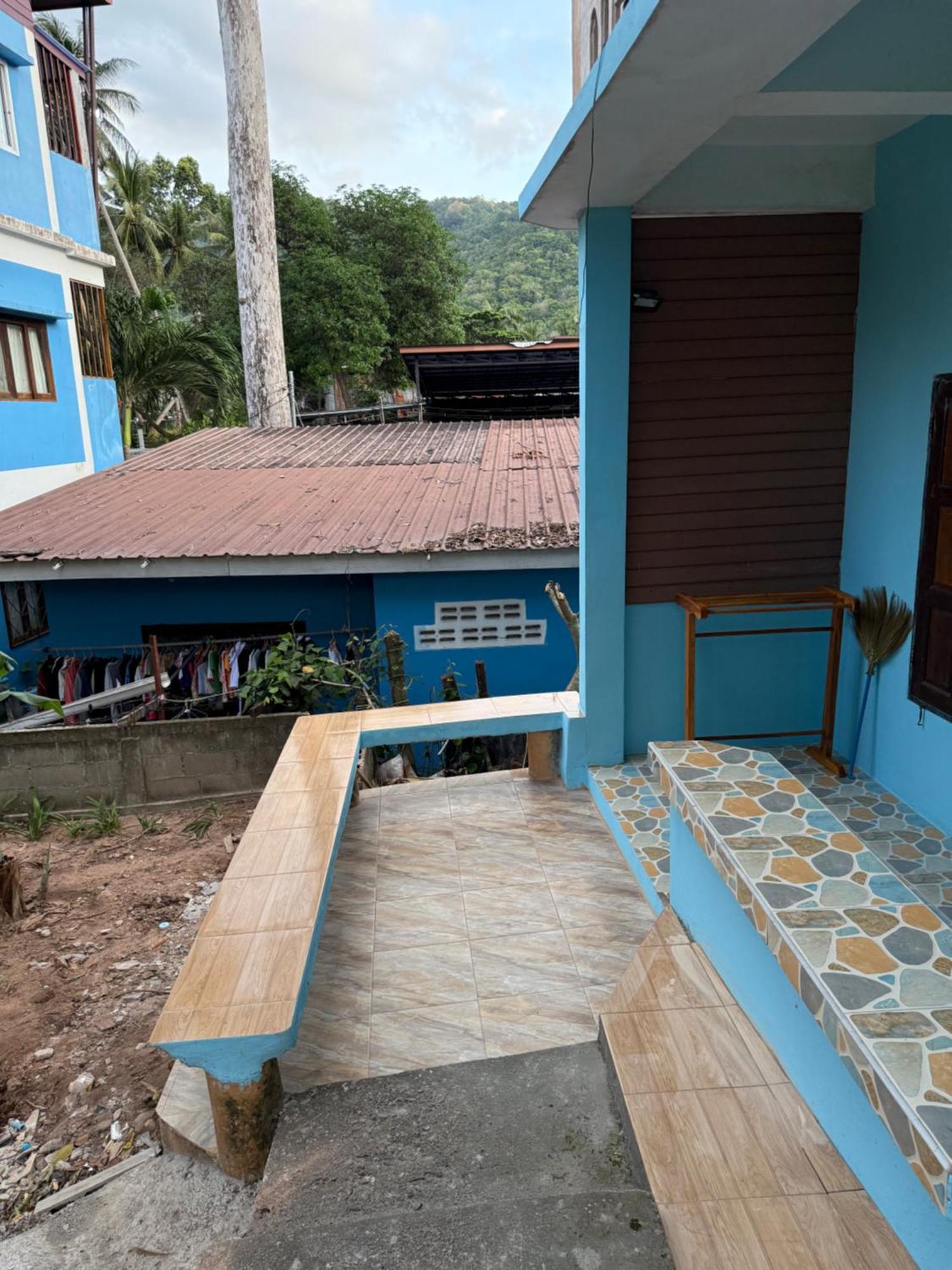 P'Un House Hotel Koh Tao Exterior photo