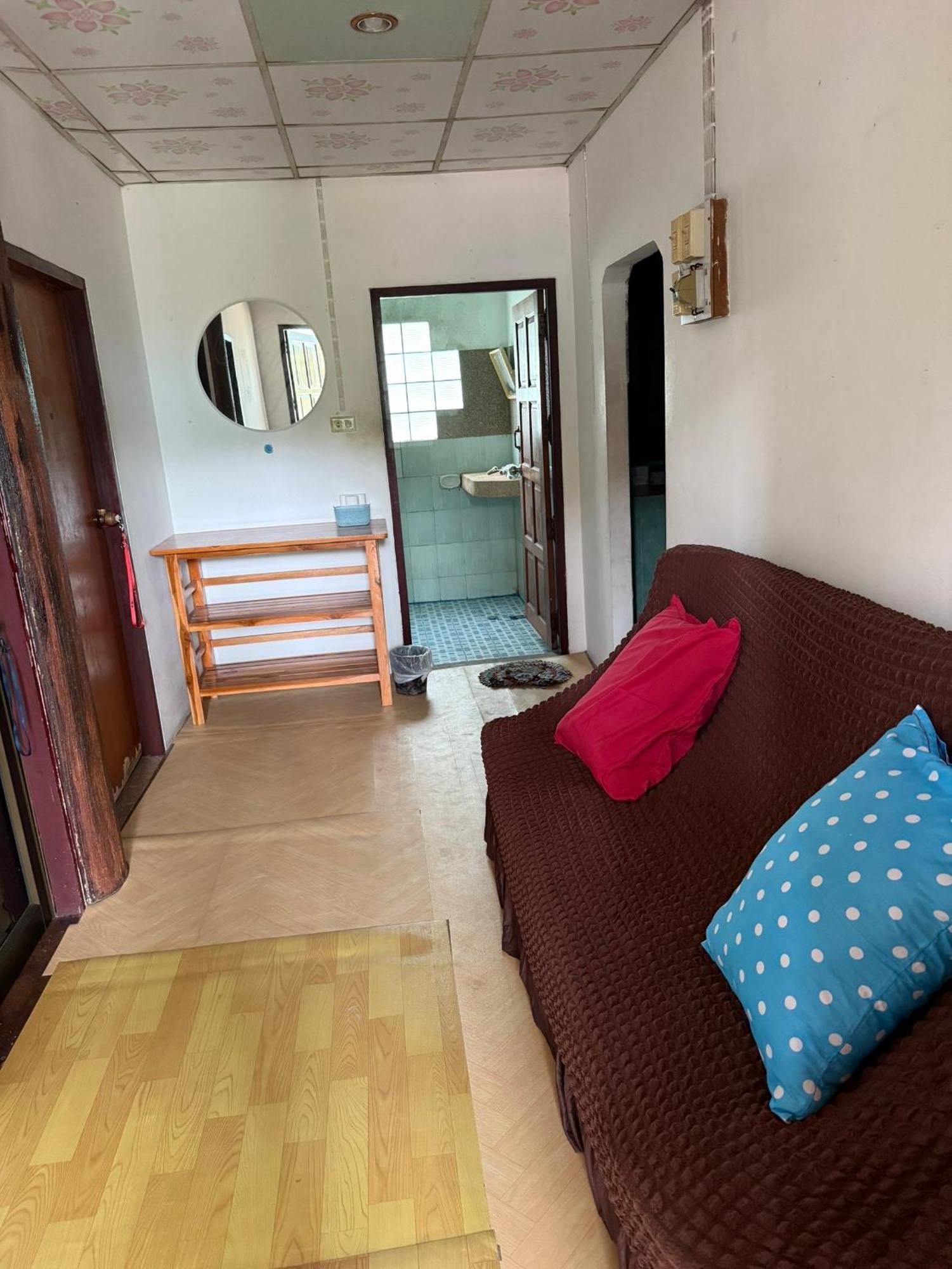 P'Un House Hotel Koh Tao Exterior photo