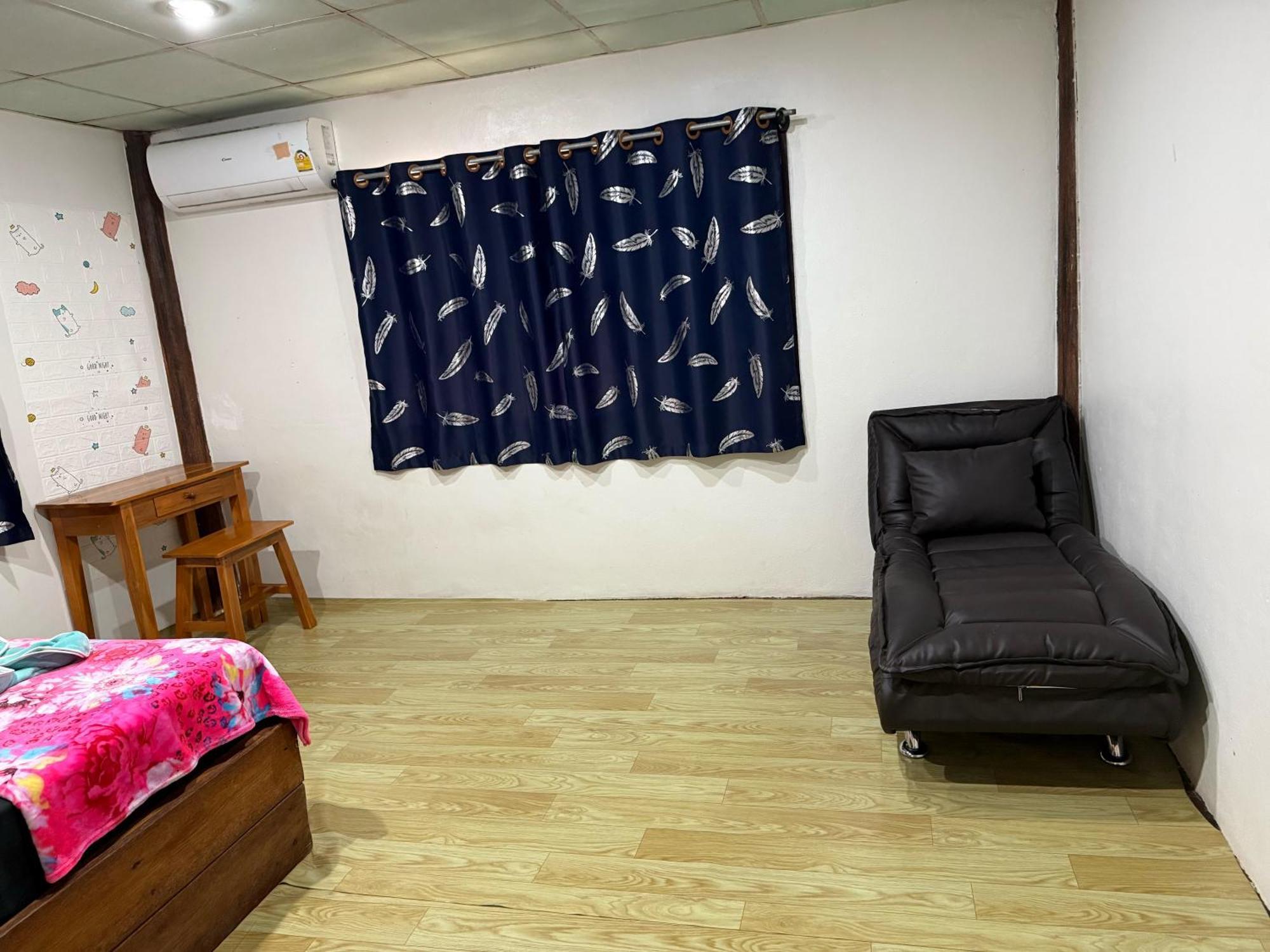 P'Un House Hotel Koh Tao Exterior photo